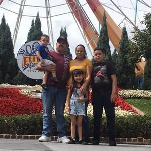 Meet your Posher, Leticia